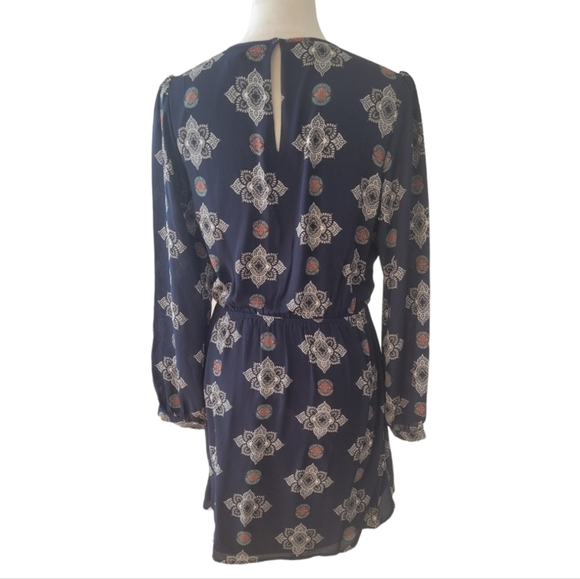 Express Blue Chiffon Long Sleeves Print Dress Size Small - Picture 2 of 4